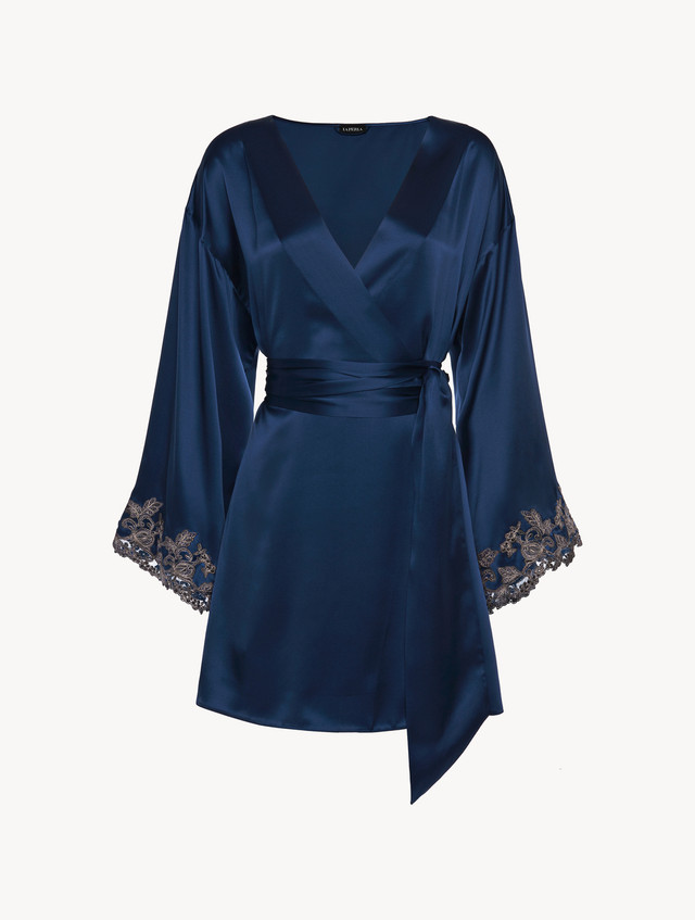 Τα ωραιότερα nightwear για να νιώθετε όμορφες και στον ύπνο nightwear