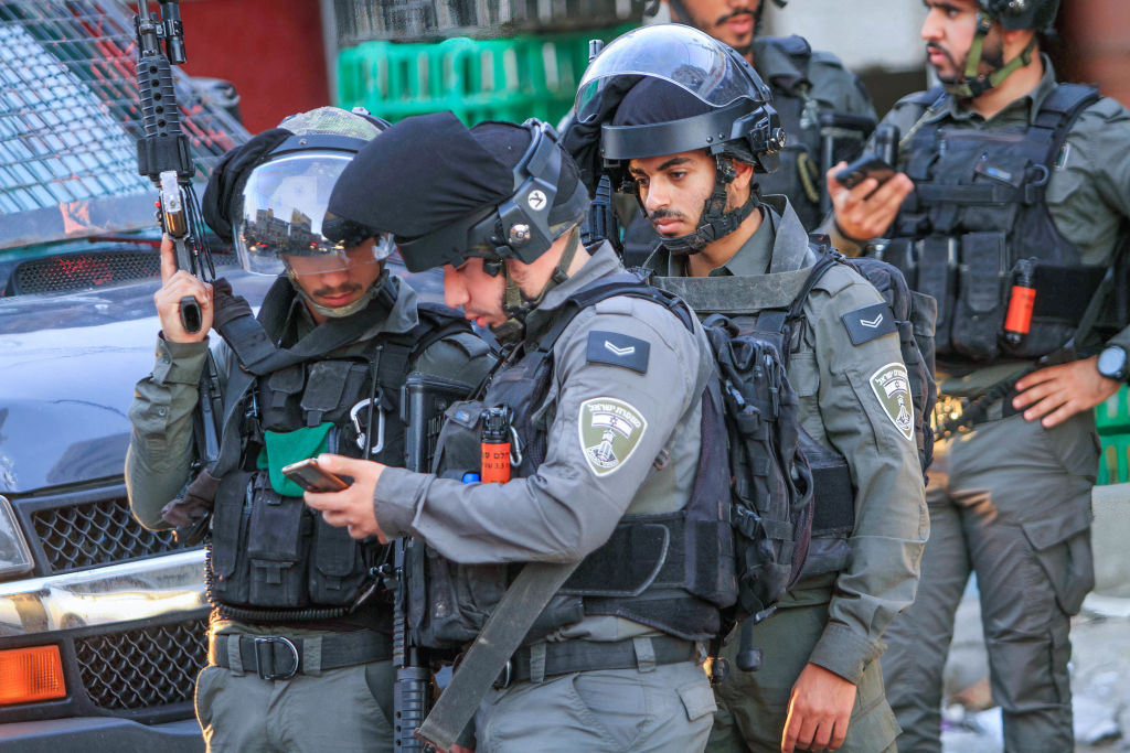 Ισραήλ: Επίθεση ενόπλου στο Τελ Αβίβ