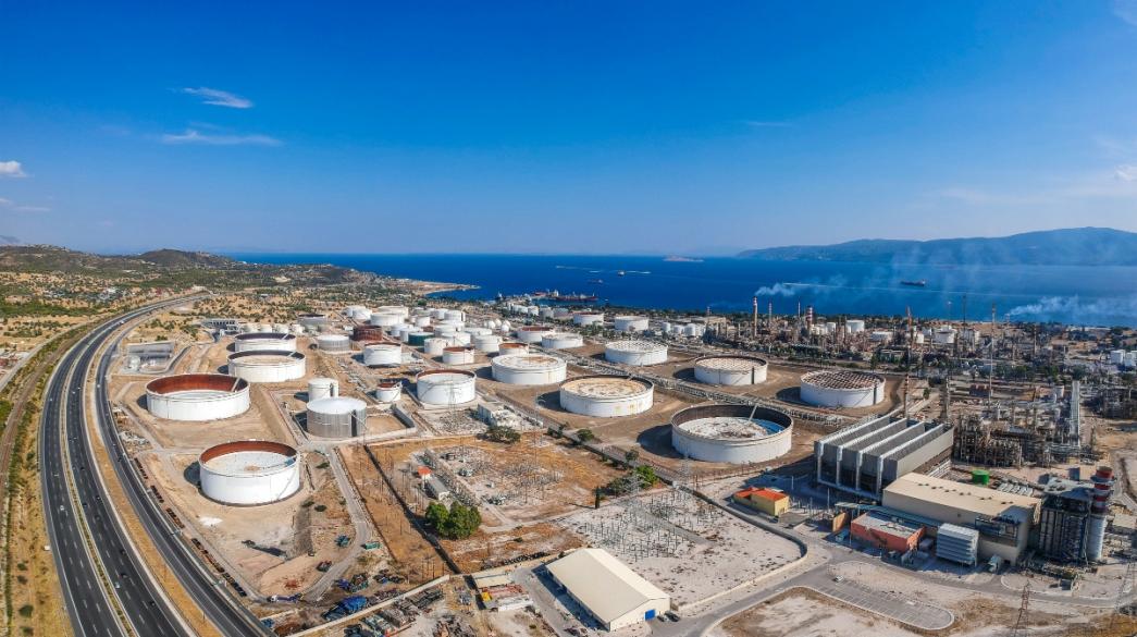 Σχεδόν 1 δισ. ευρώ τα καθαρά κέρδη της Motor Oil για το 2022