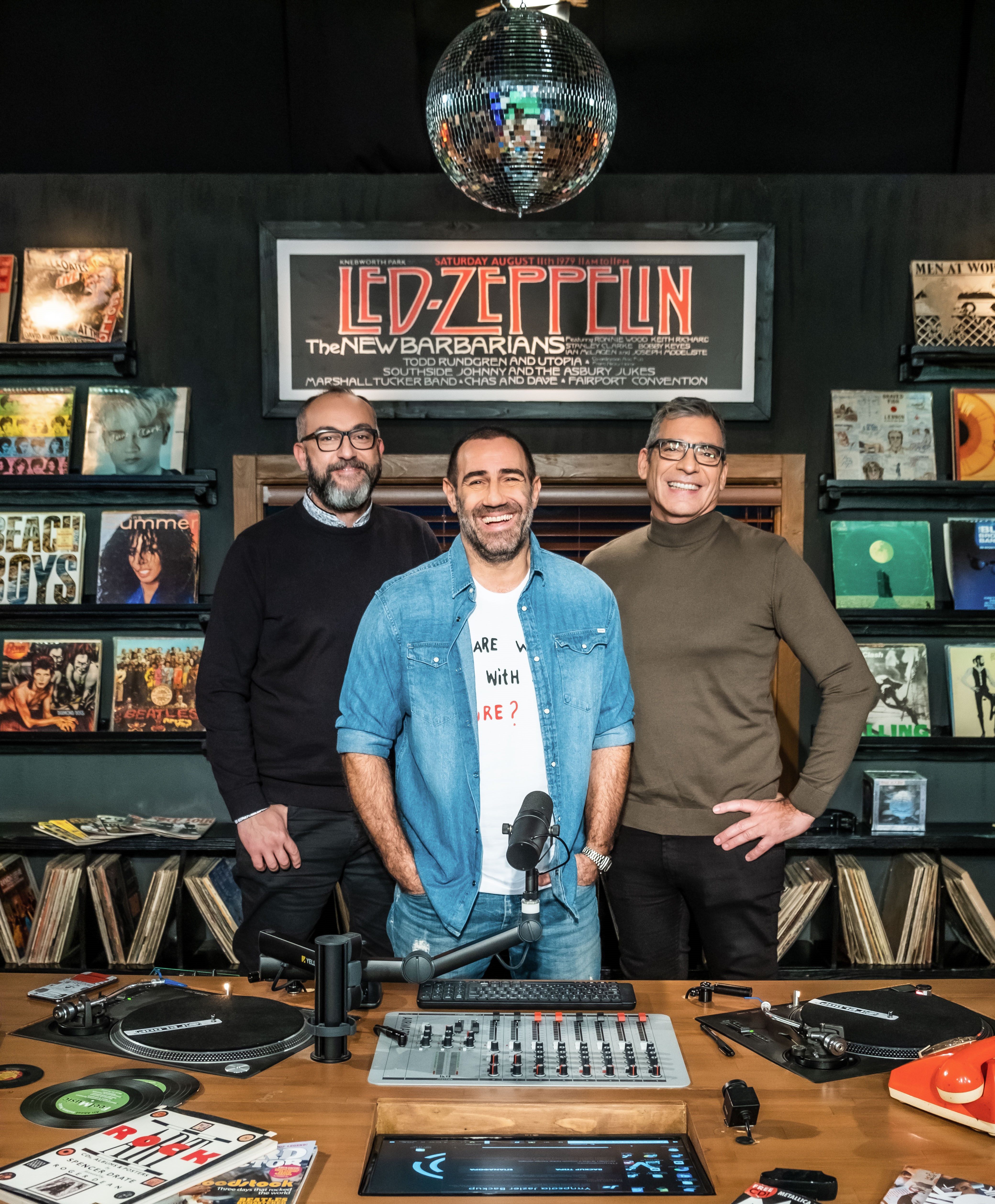 Τέλος το «VINYΛΙΟ»
