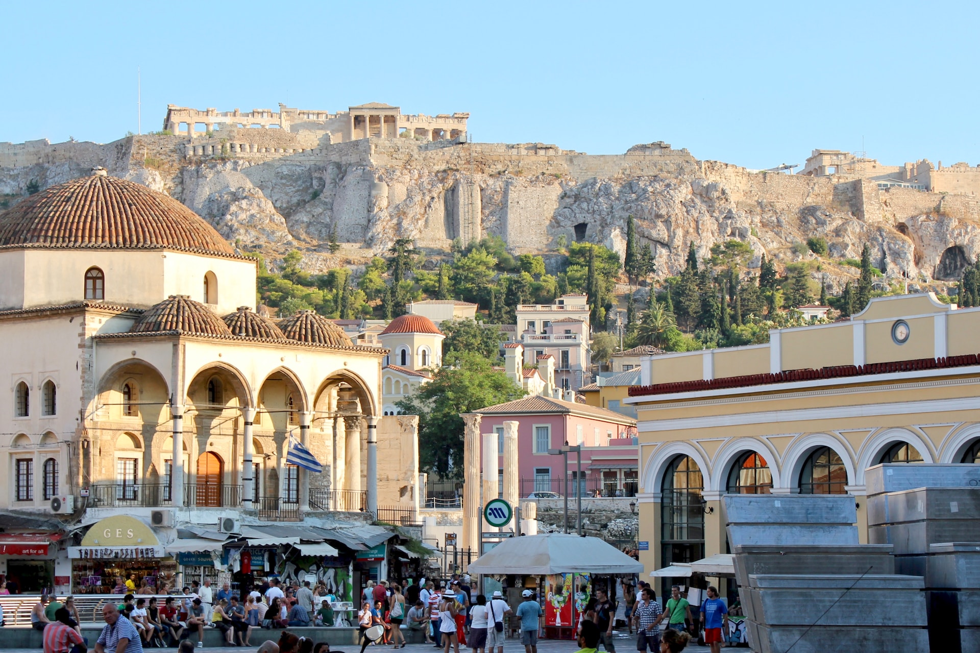 Το πρώτο crash test με τη Fitch: Η ψήφος εμπιστοσύνης στην Ελλάδα – Υψηλές «πτήσεις» για τα ελληνικά ομόλογα