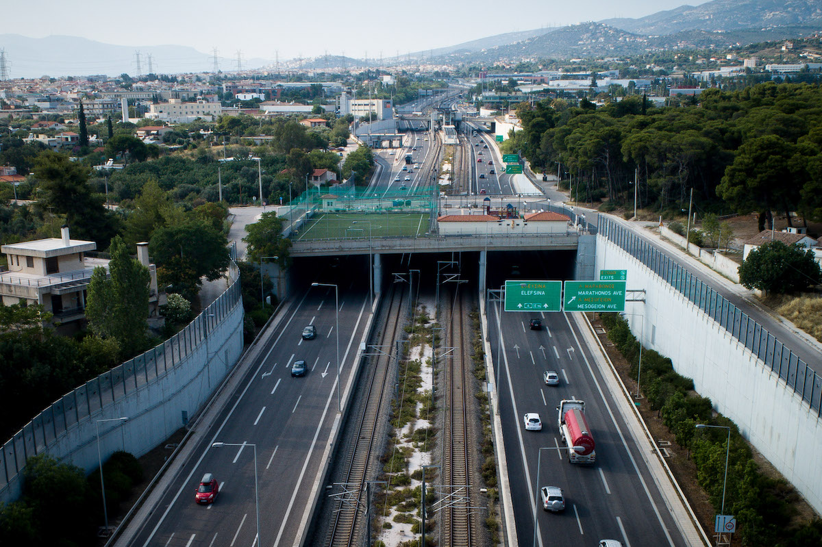 Αττική Οδός: Καραμπόλα 5 οχημάτων