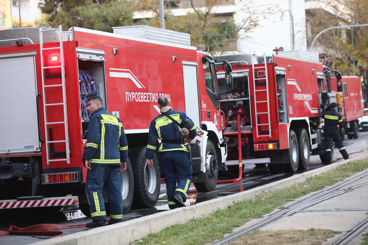 Φωτιά σε διαμέρισμα στο Χαλάνδρι – Απομακρύνθηκε ηλικιωμένη