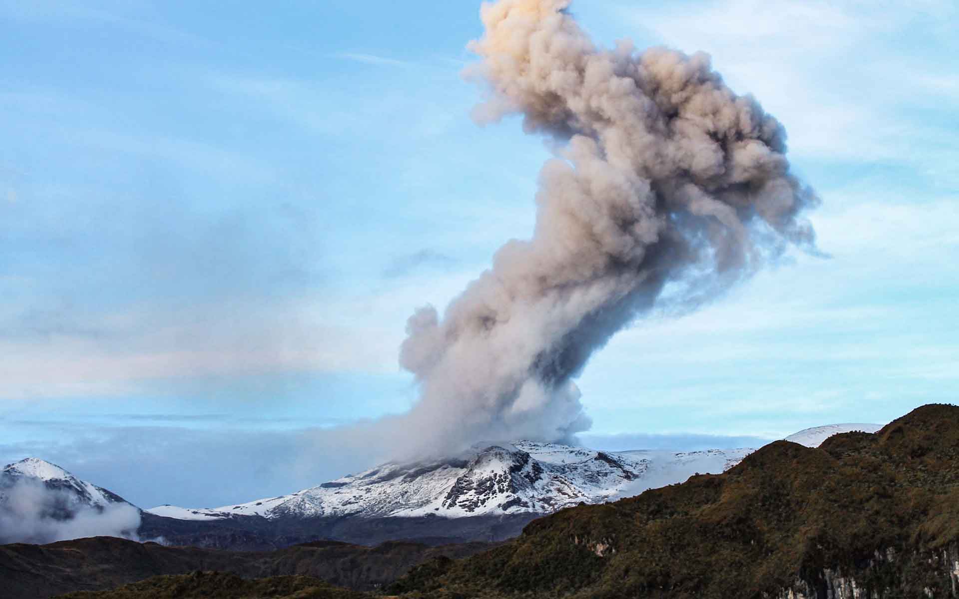 Κολομβία: Συναγερμός για το ηφαίστειο Νεβάδο ντελ Ρουίς