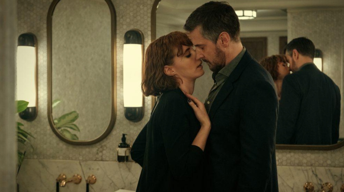 «Obsession»: Αυτή τη σειρά του Netflix θα τη δεις μονοκοπανιά Obsession Netflix