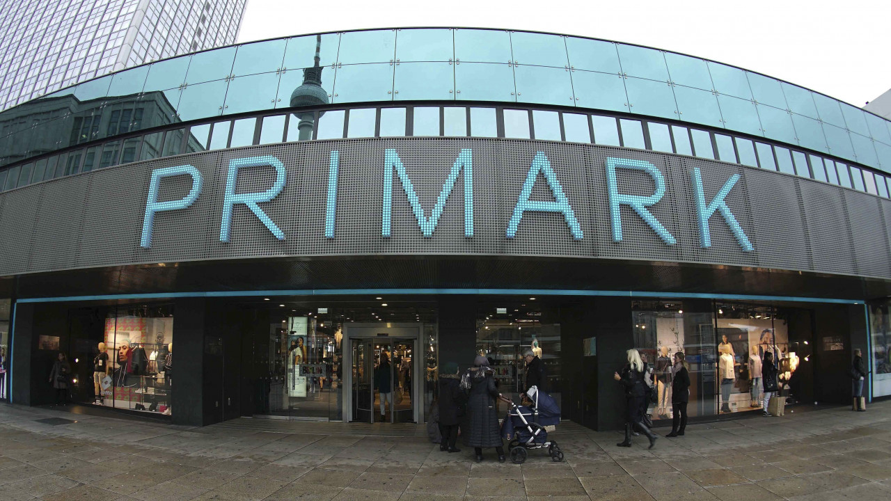 Η αλυσίδα ρούχων Primark με τιμές κόστους δεν έρχεται τελικά στην Ελλάδα