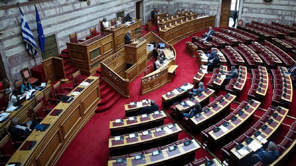 5 τροπολογίες κλείνουν πριν από τις εκλογές