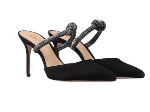 Τα satin mules είναι τα πιο θηλυκά παπούτσια της άνοιξης mules