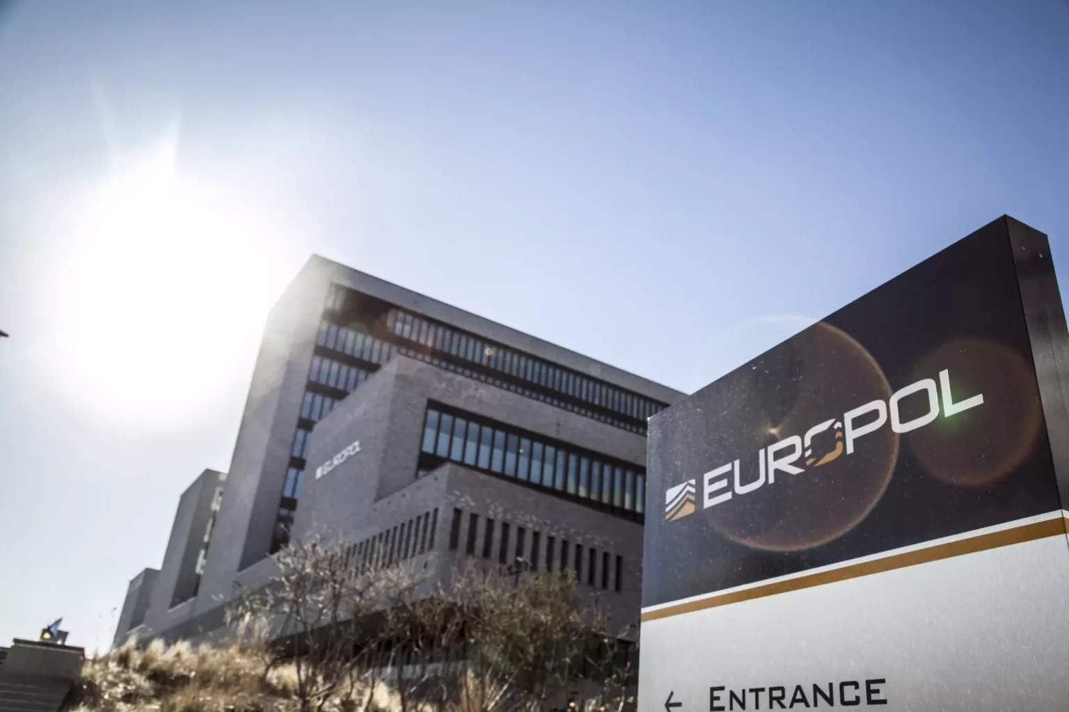 Europol: «Το οικονομικό έγκλημα αποφέρει δισεκατομμύρια και επηρεάζει εκατομμύρια ανθρώπους»