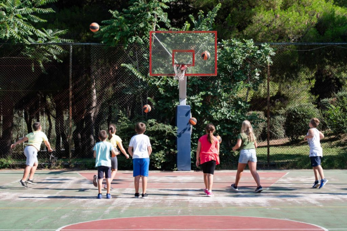 Ξεκινούν οι εγγραφές στα καλοκαιρινά camps του δήμου Αθηναίων για παιδιά δημοτικού