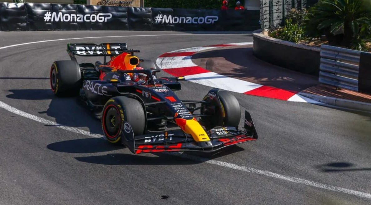 GP Μονακό: Pole position για τον Max Verstappen, δίπλα του εκκινεί ο Fernando Alonso