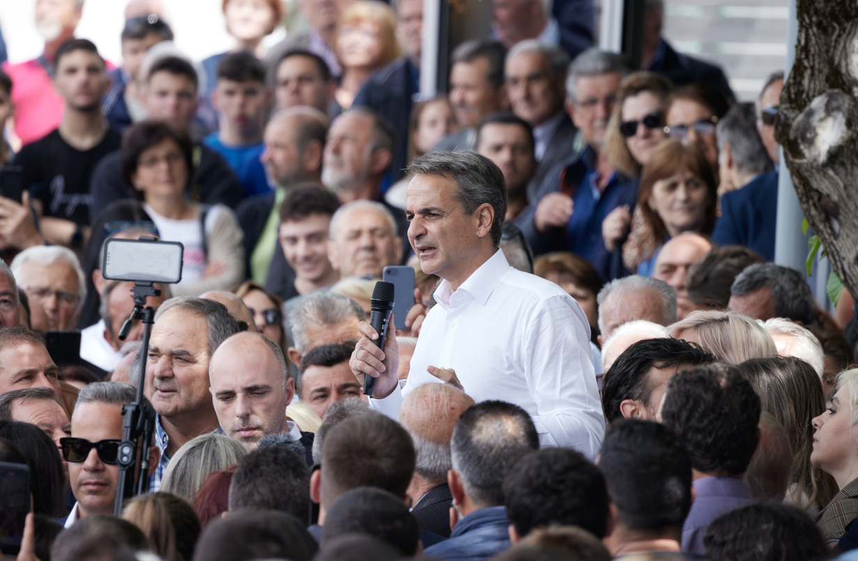 Στα κάγκελα ο Κυριάκος Μητσοτάκης (pics)