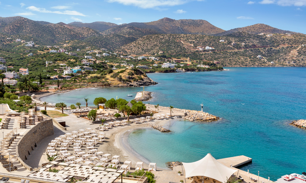 Στο Wyndham Grand Mirabello Bay στην Κρήτη θα καταλάβεις τι θα πει «διακοπές» Wyndham Grand