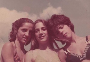 Έφυγε από τη ζωή η Νόνικα Γαληνέα - Μία ζωή σαν παραμύθι, ανάμεσα στη θεατρική σκηνή και τον έρωτα Νόνικα Γαληνέα