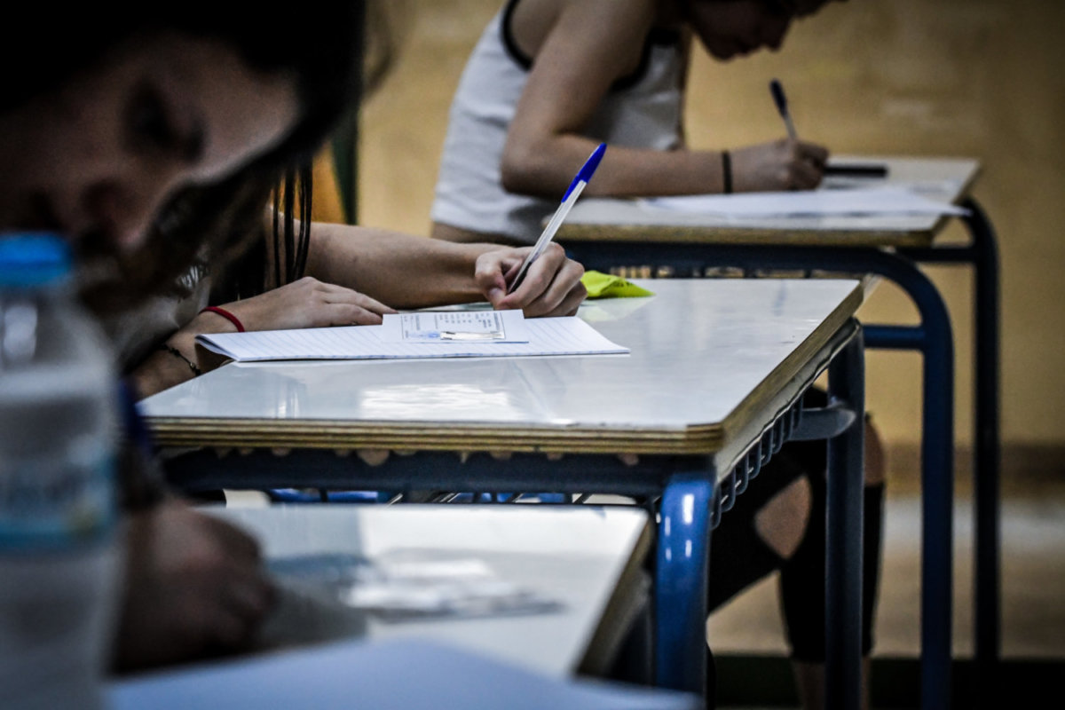 Πανελλαδικές 2023: Ιστορία, Φυσική και Οικονομία στην τελευταία ημέρα εξετάσεων για τους υποψηφίους των ΓΕΛ