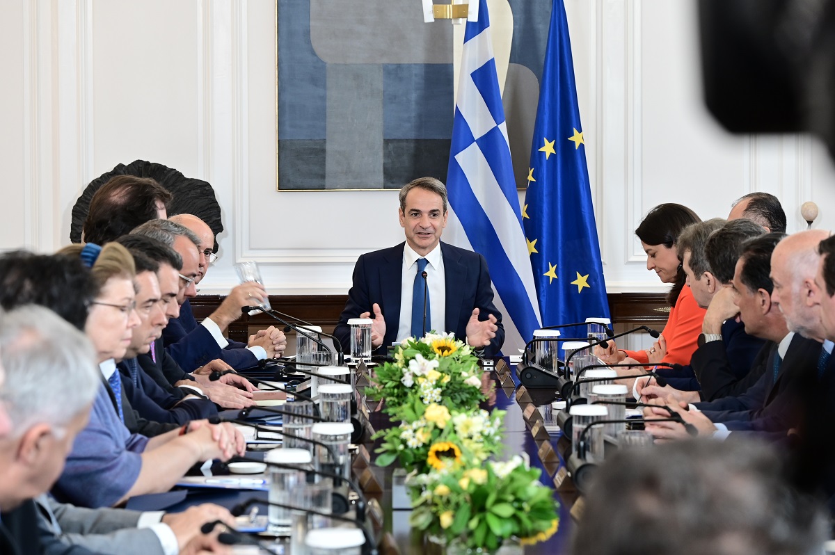 Μητσοτάκης: «Θα πάω στο Ισραήλ όταν το επιτρέψουν οι συνθήκες» – Το Σάββατο η επίσκεψη στην Αίγυπτο