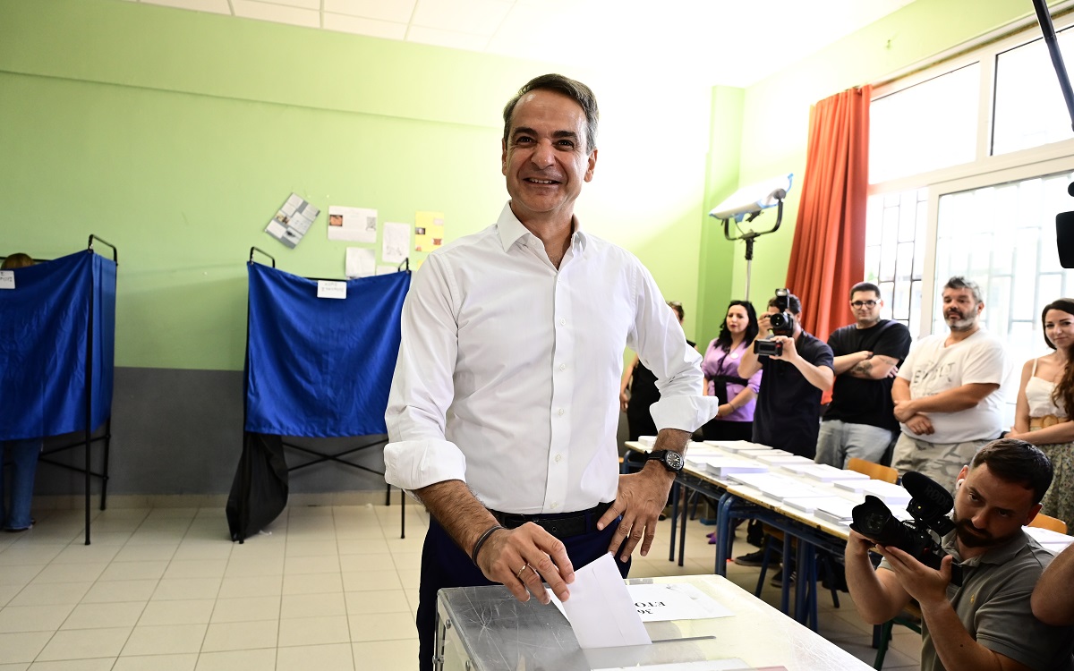 To BBC μετά τo exit poll: «Ξεκάθαρη πλειοψηφία για τους Έλληνες συντηρητικούς»