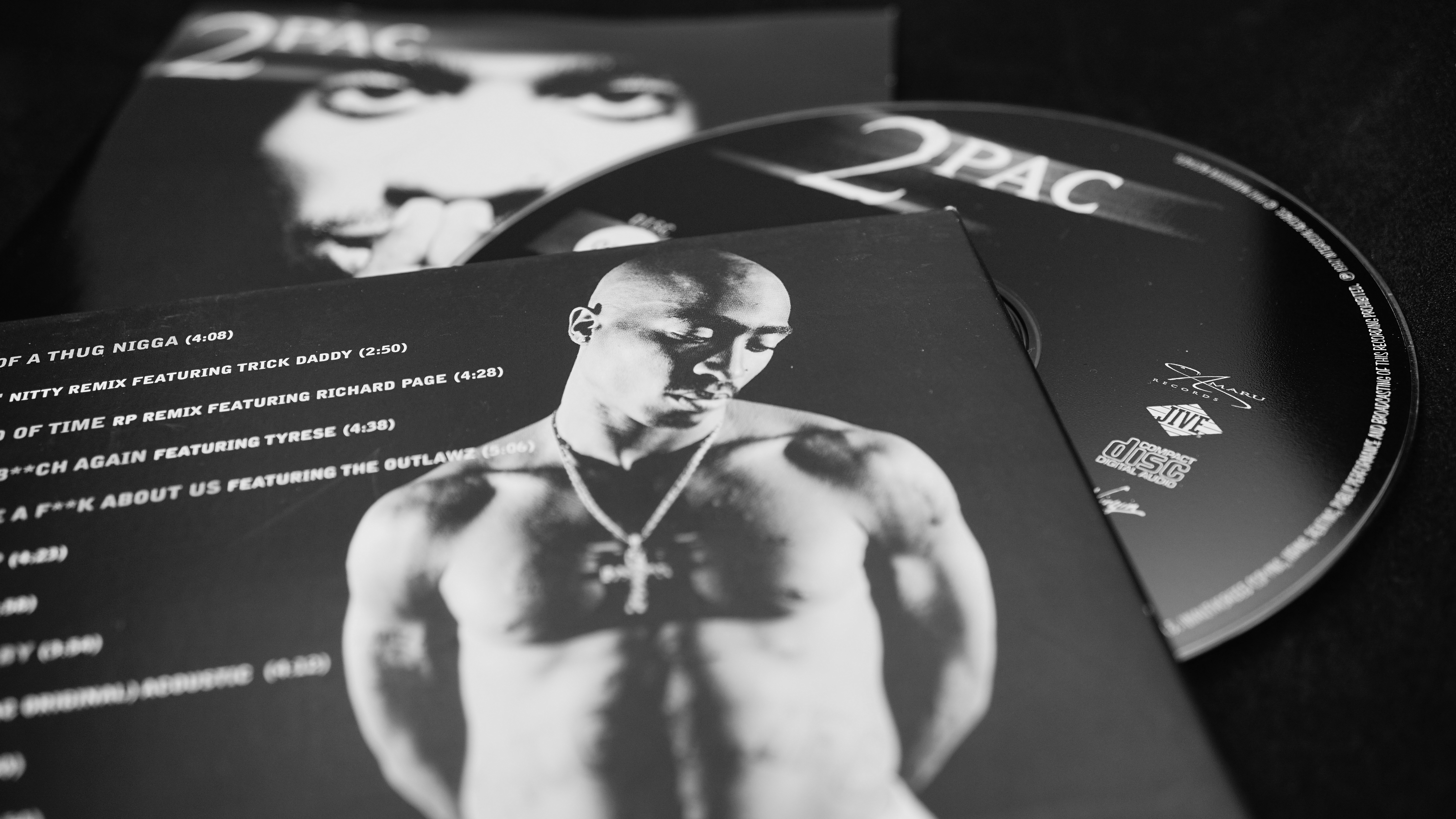 Tupac: Σε τιμή – ρεκόρ πωλήθηκε το δαχτυλίδι που φόρεσε λίγο πριν δολοφονηθεί