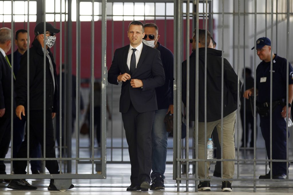 Επίθεση στη Δημοκρατία κάνει ο Κασιδιάρης μέσα από τη φυλακή