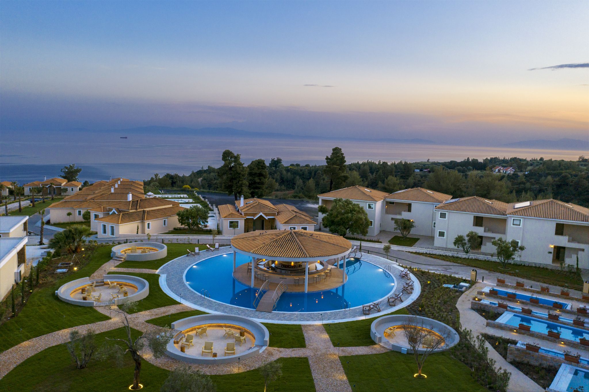 Ajul Luxury Hotel & Spa Resort