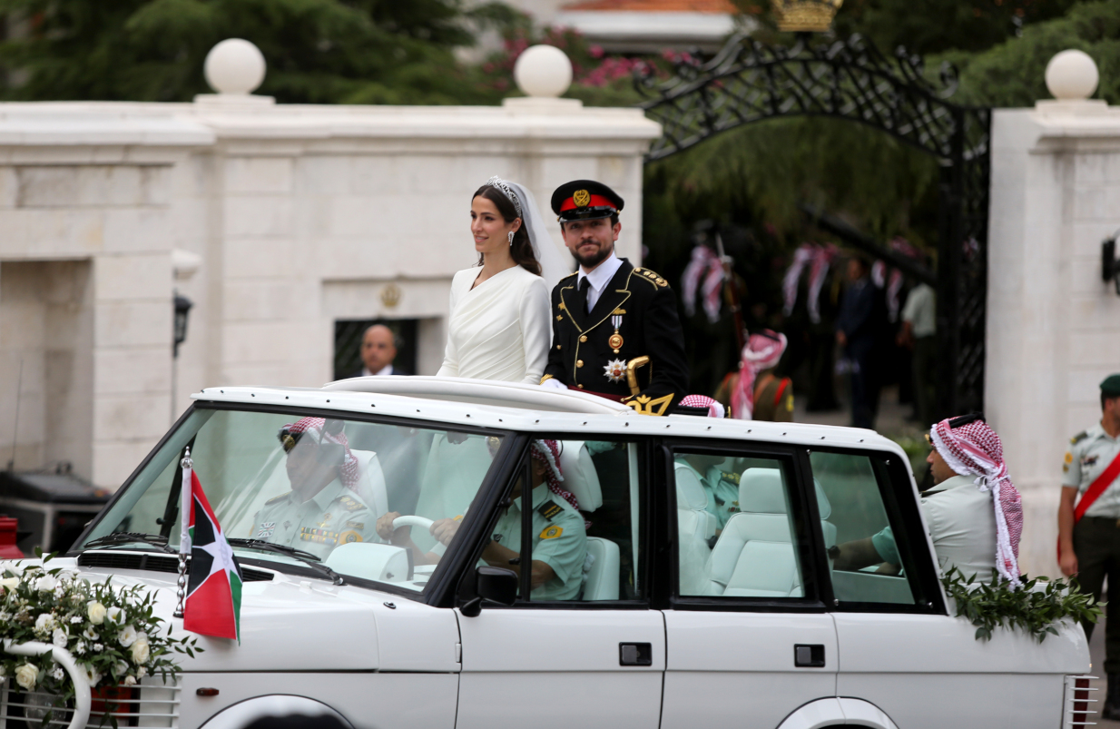 Πρίγκιπας Χουσεΐν: Ο υπερχλιδάτος γάμος του διαδόχου του θρόνου στην Ιορδανία – Ποια η σημασία σου