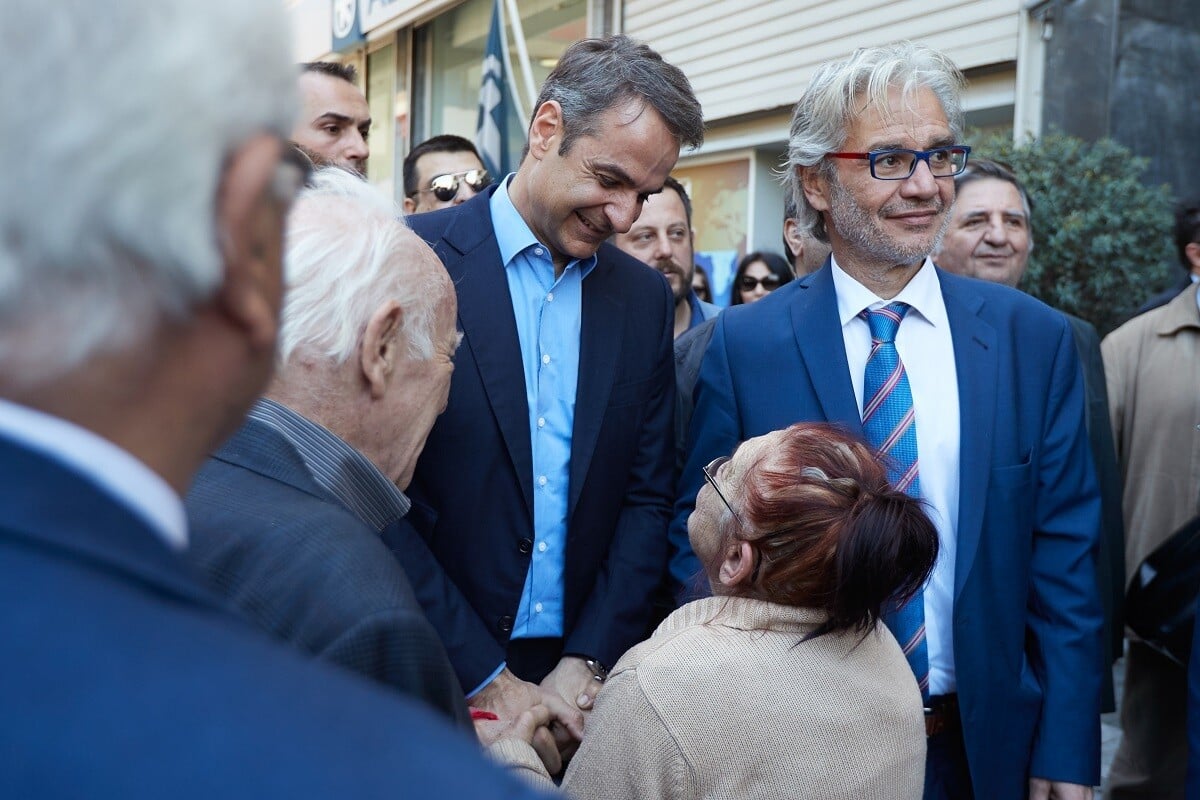 Στη «γαλάζια» Πάτρα σήμερα ο Μητσοτάκης – Χαμόγελα μετά τις χθεσινές δημοσκοπήσεις
