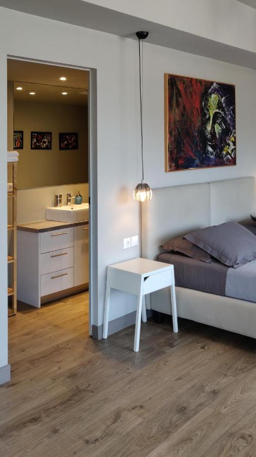 Κόλαση κρυμμένη στον παράδεισο: Τα suites που μαρτύρησε ο 14χρονος suites
