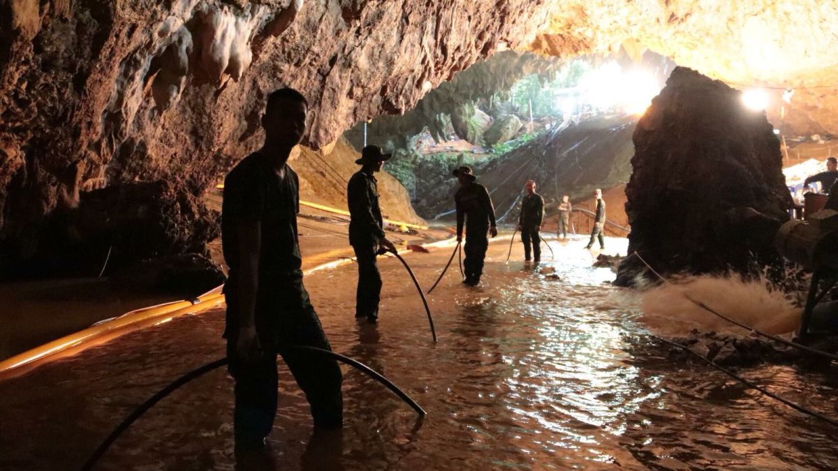 Κωδικός Διάσωση: 4 φορές που ο πλανήτης σταμάτησε να γυρνάει