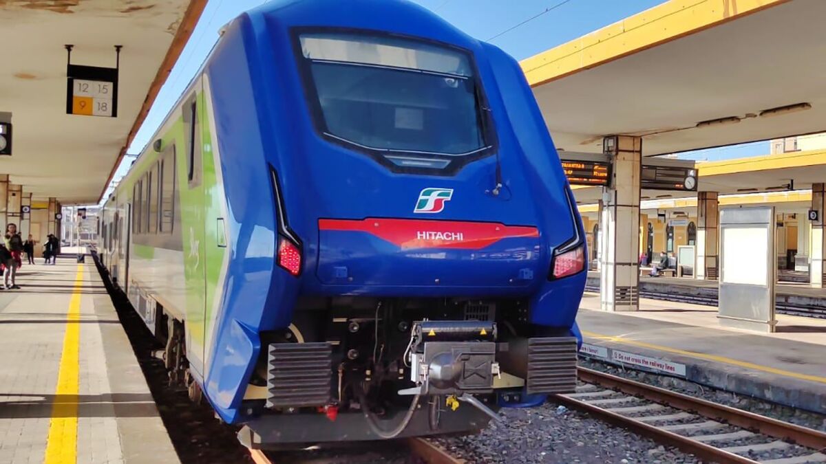 Ιταλία: Ξεκίνησαν να λειτουργούν τα πρώτα υβριδικά τρένα της Ευρώπης