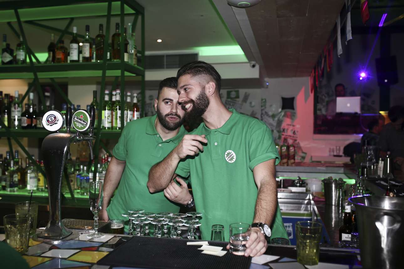 Γιατί άνοιξαν… σαμπάνιες στο ΠΑΣΟΚ και η επόμενη μέρα του Τσίπρα
