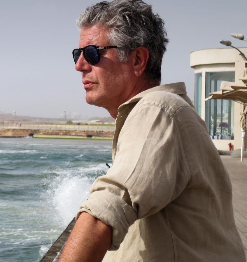 Anthony Bourdain: Ο άγνωστος Tony, το κυνήγι της ευτυχίας και δύο αμφιλεγόμενες στιγμές Bourdain, Roadrunner