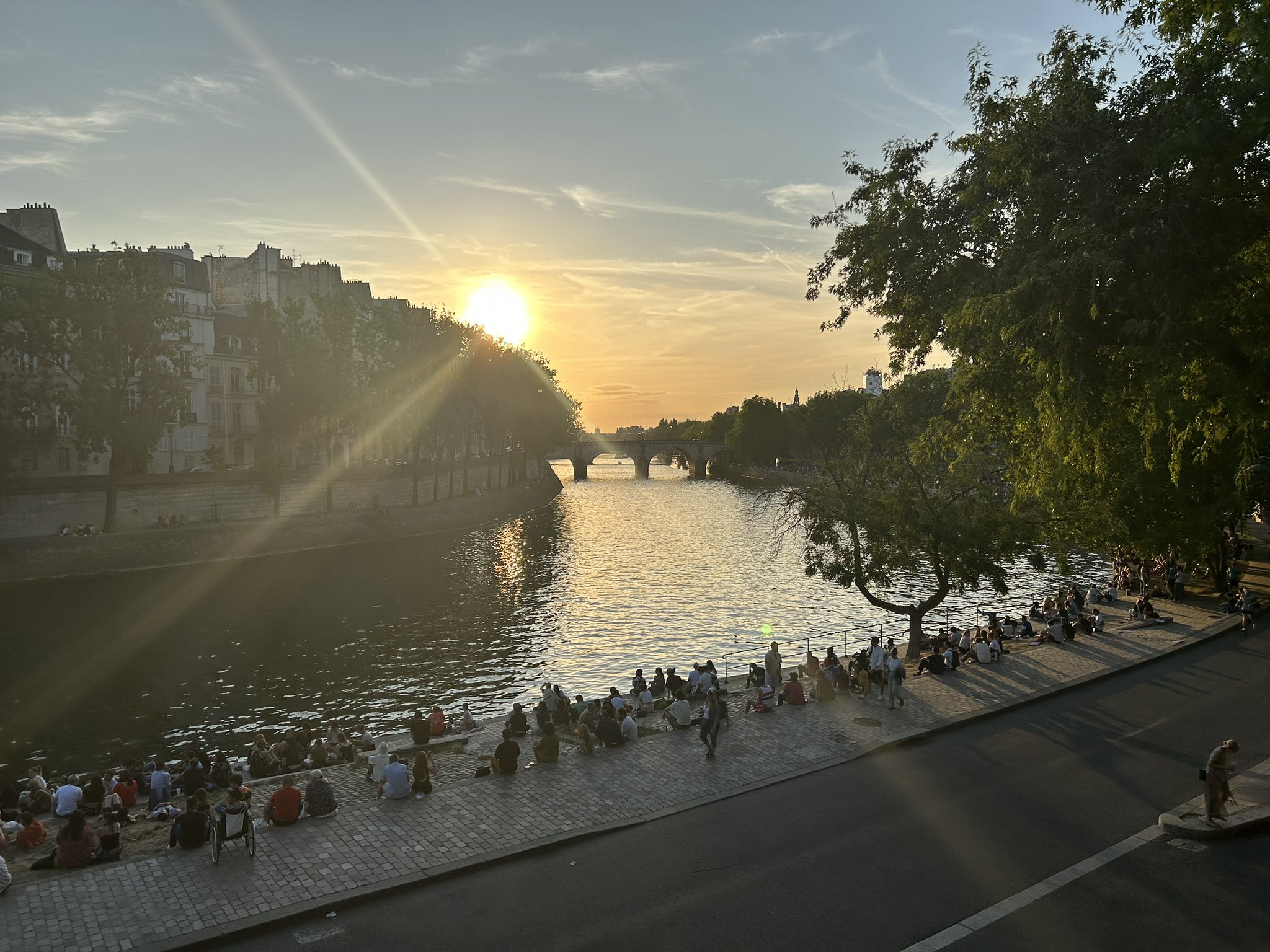 Παρίσι: Κολύμπι στον Σηκουάνα ύστερα από 100 χρόνια ανακοίνωσε η δήμαρχος