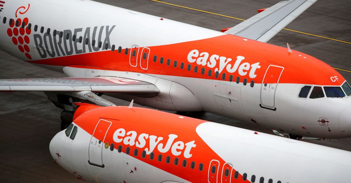 Πιλότος της Easy Jet ζητάει από Βρετανούς να μην επιβιβαστούν σε αεροπλάνο για Ρόδο