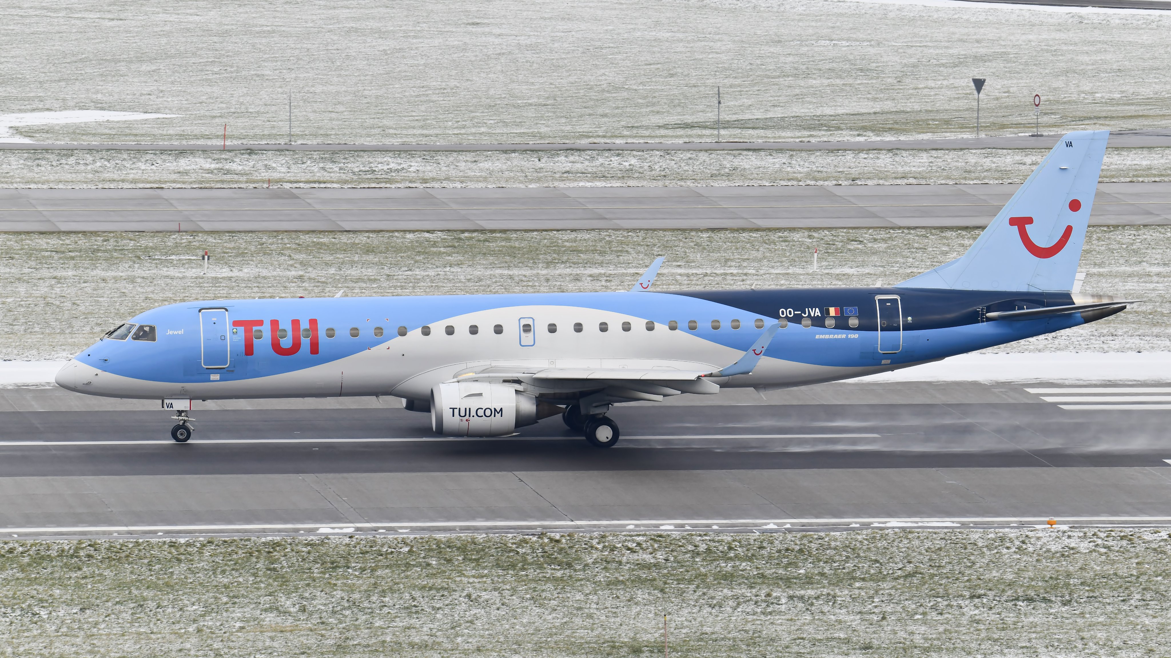 Βέλγιο: Η εταιρεία TUI ακυρώνει τα αεροπορικά ταξίδια στη Ρόδο έως τις 25 Ιουλίου