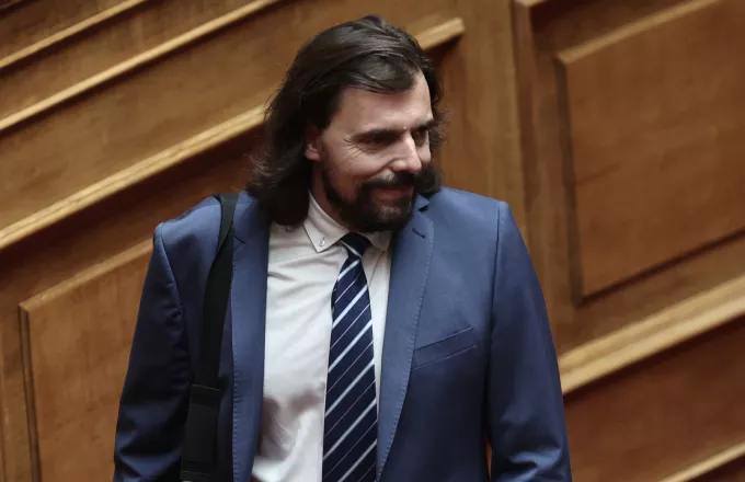 Υπάρχουν κι αυτοί: Βουλευτής του ΣΥΡΙΖΑ υπέρ των ιδιωτικών πανεπιστημίων