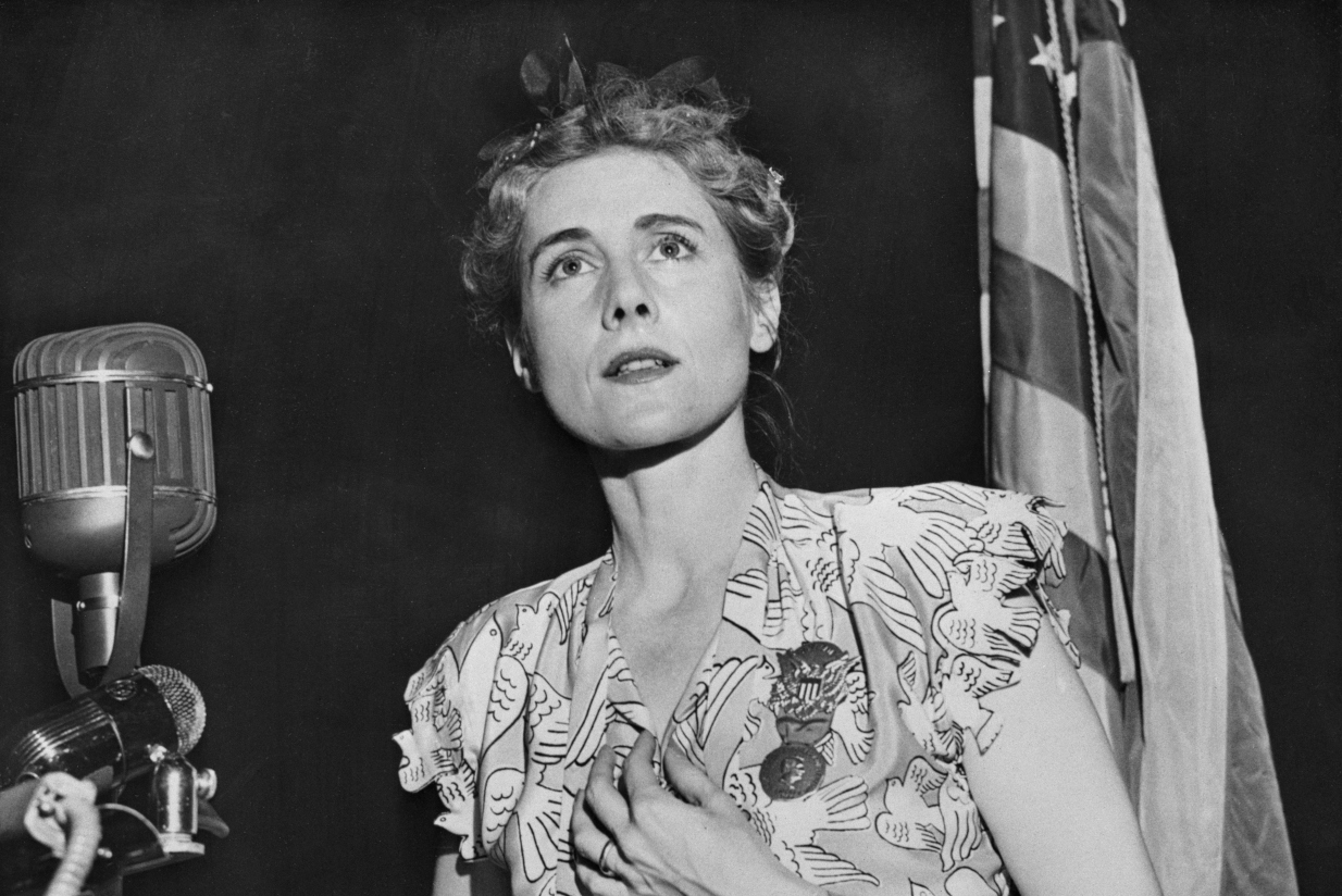 Clare Boothe Luce: Μια γυναίκα σύμβολο σε έναν ανδροκρατούμενο κόσμο ...