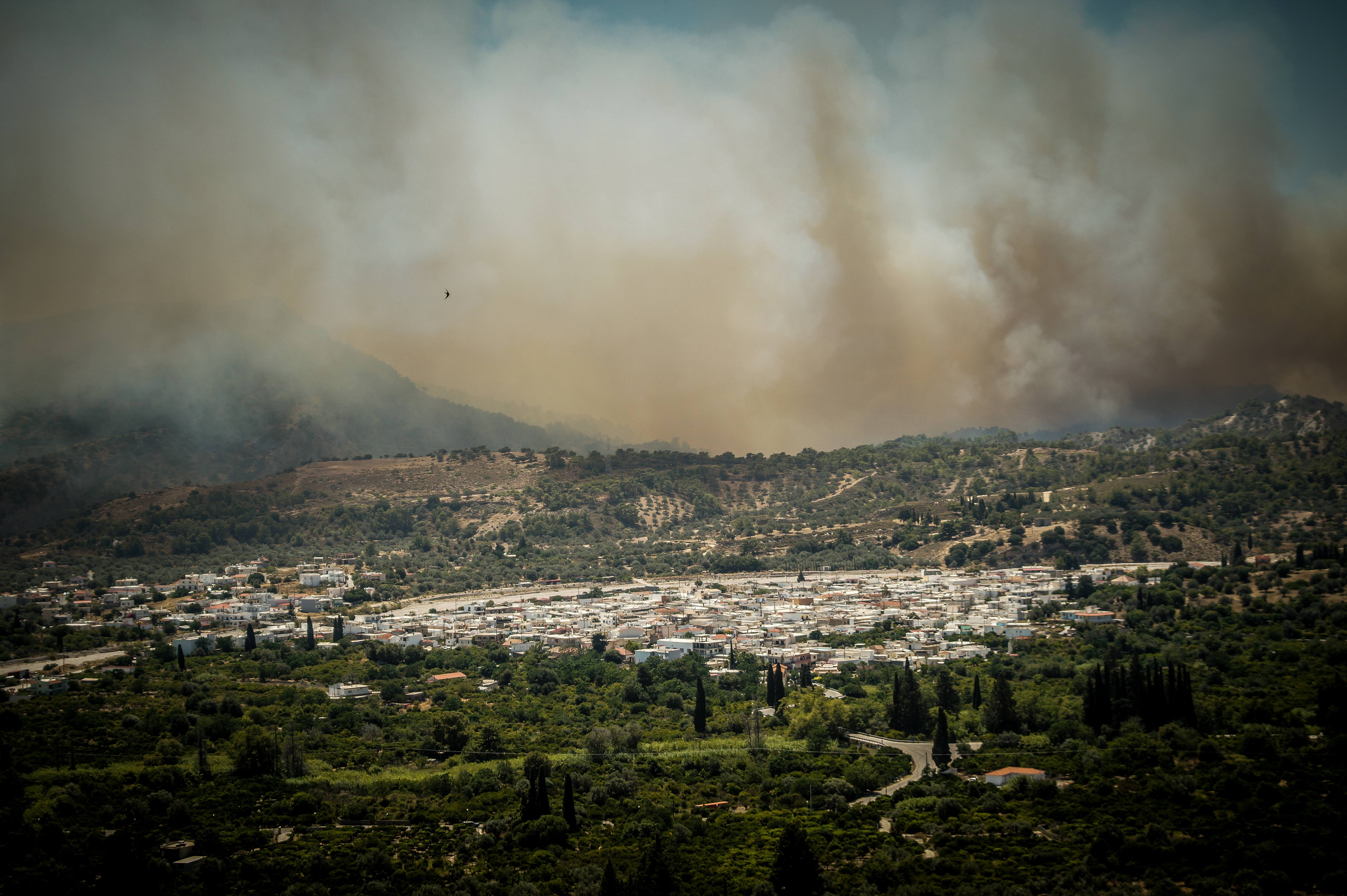 Ορατές από το Διάστημα οι πυρκαγιές στην Ελλάδα – Τα τελευταία διαθέσιμα προγνωστικά στοιχεία