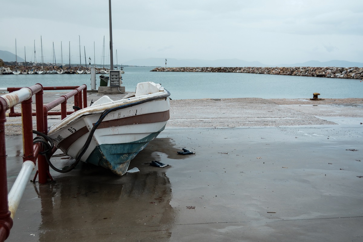 Ραφήνα: 89χρονος αυτοκτόνησε στο λιμάνι – «Φεύγω γιατί δεν θέλω να είμαι βάρος στα παιδιά μου»