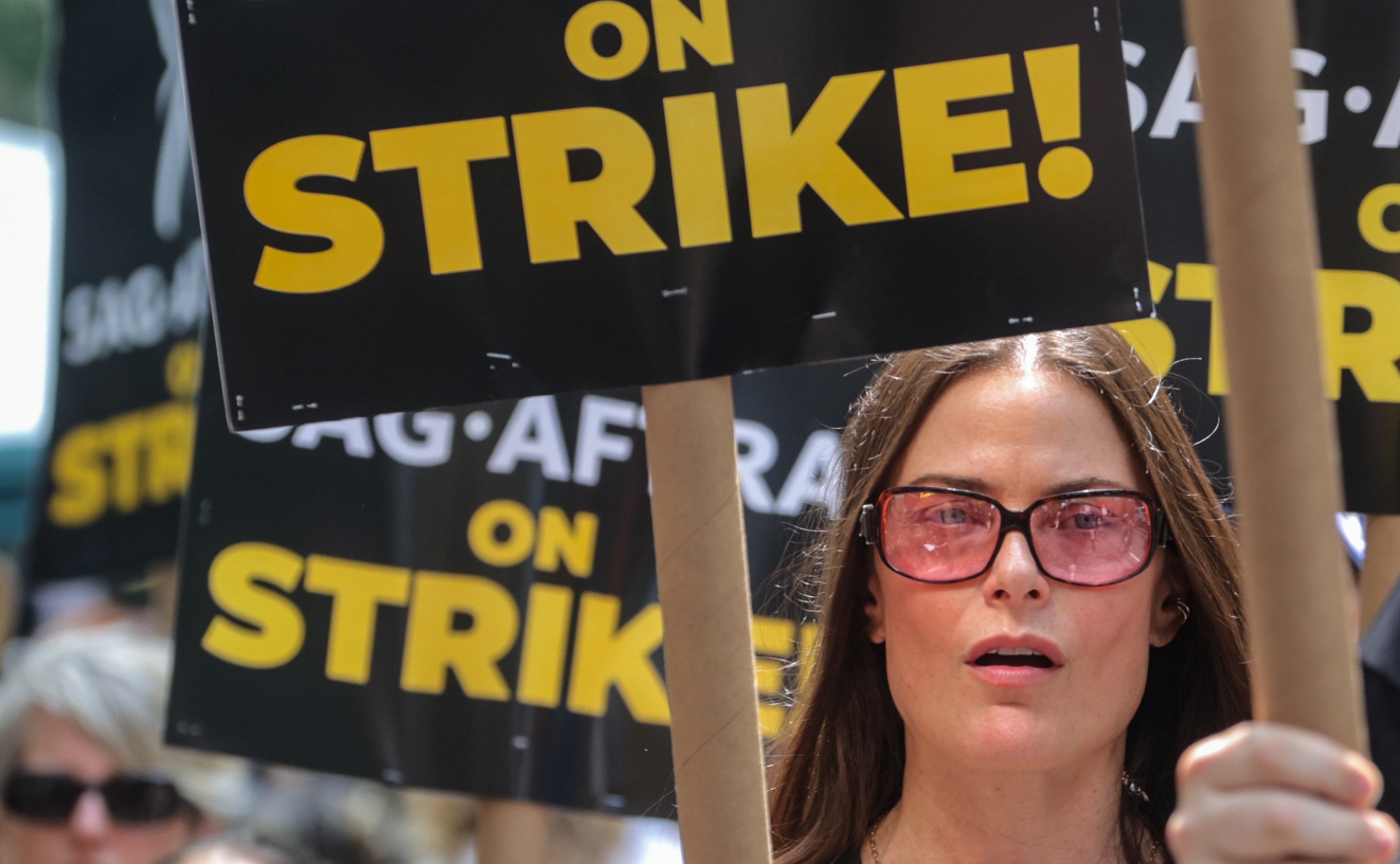 Απεργία στο Χόλιγουντ: Οι παραγωγοί πρότειναν 1 δισ. αύξηση εσόδων στους ηθοποιούς πριν τις κινητοποιήσεις
