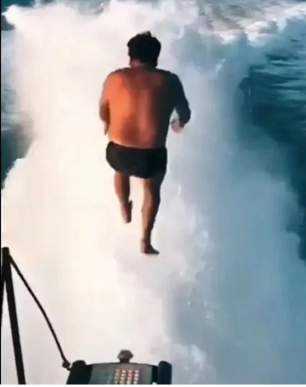 H νέα θανατηφόρα «μόδα» στο TikTok που κόστισε τη ζωή 4 ανθρώπων TikTok