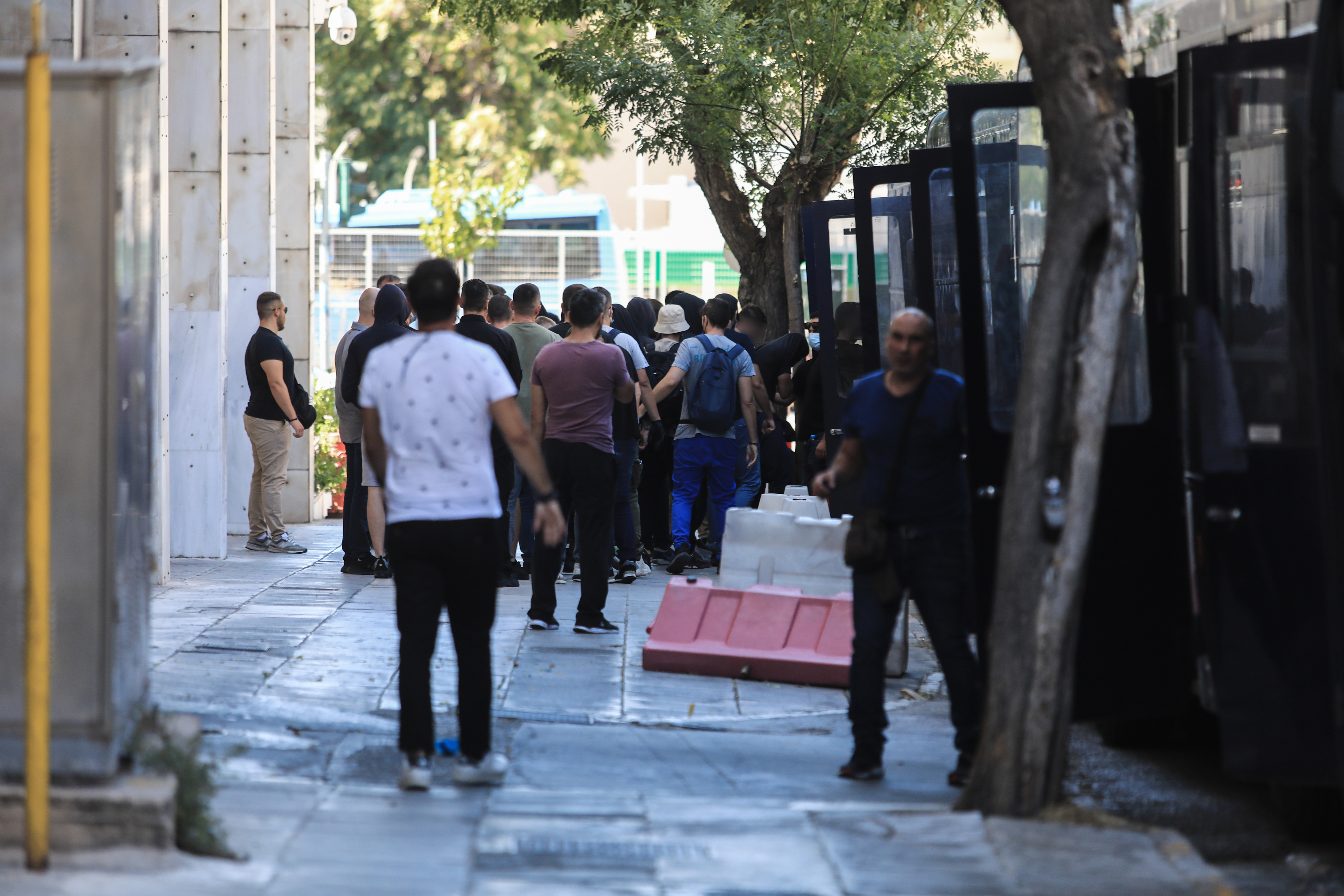 Νέα Φιλαδέλφεια: Ξεκινούν οι απολογίες των 105 κατηγορούμενων