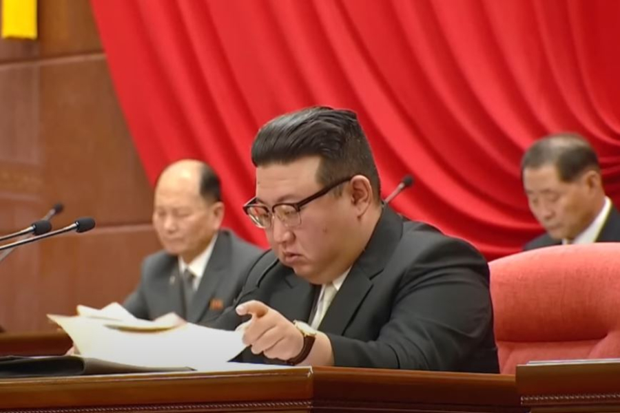 Βόρεια Κορέα: Πού το πάει ο Κιμ; Έπαυσε τον αρχηγό των Ενόπλων Δυνάμεων, έδωσε οδηγίες για επιτάχυνση της στρατιωτικής παραγωγής