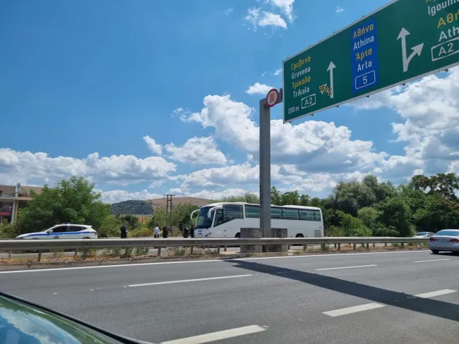 Ιωάννινα: Νέο «μπλόκο» της ΕΛΑΣ σε πούλμαν για Κροάτες χούλιγκαν ΕΛΑΣ