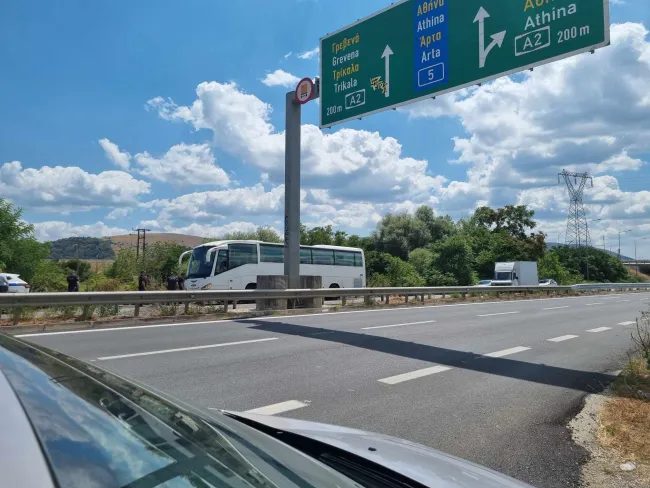 Ιωάννινα: Νέο «μπλόκο» της ΕΛΑΣ σε πούλμαν για Κροάτες χούλιγκαν ΕΛΑΣ