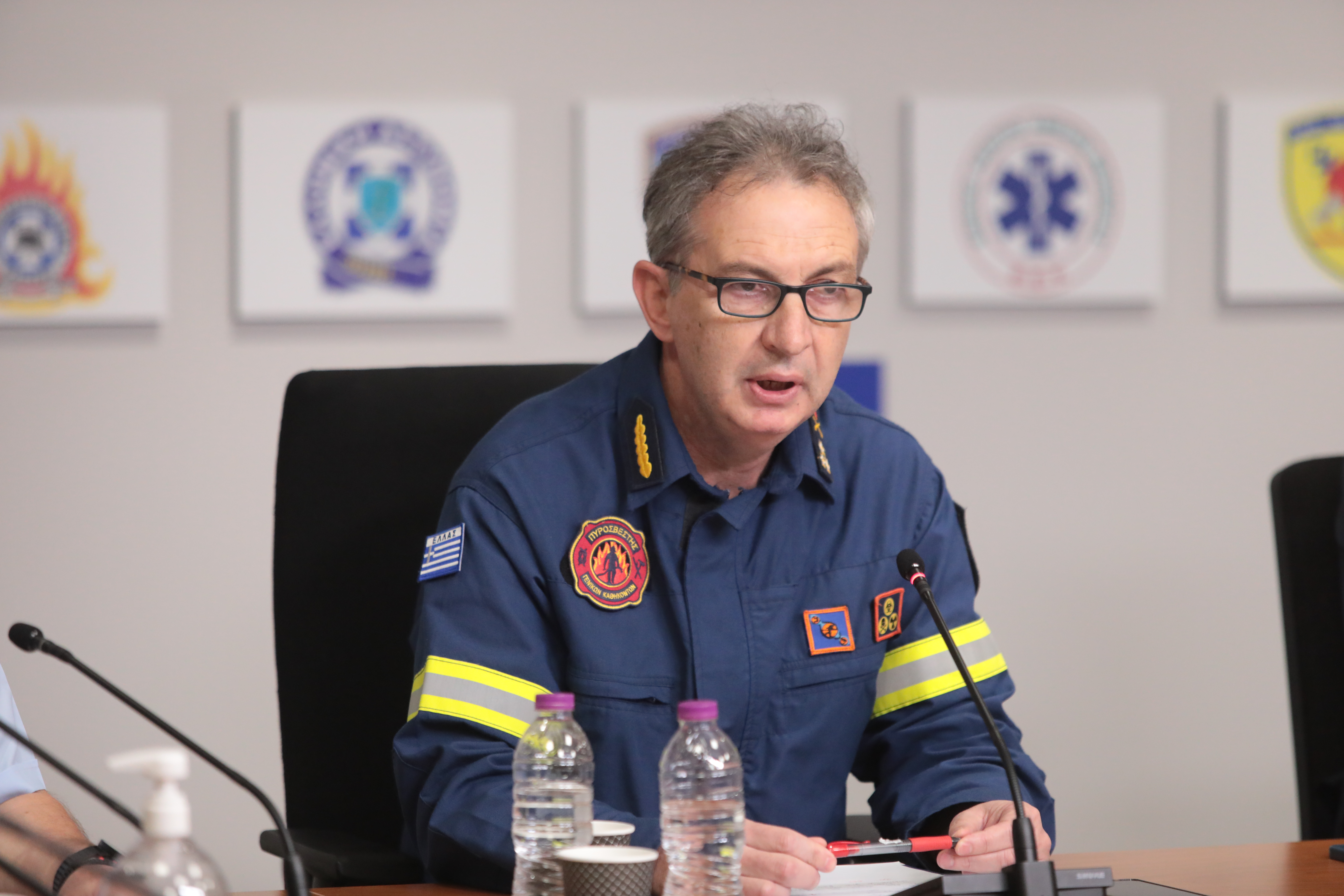 Αρχηγός Πυροσβεστικής για τις φωτιές: «Στα 32 χρόνια υπηρεσίας δεν έχω ζήσει παρόμοιες ακραίες συνθήκες»