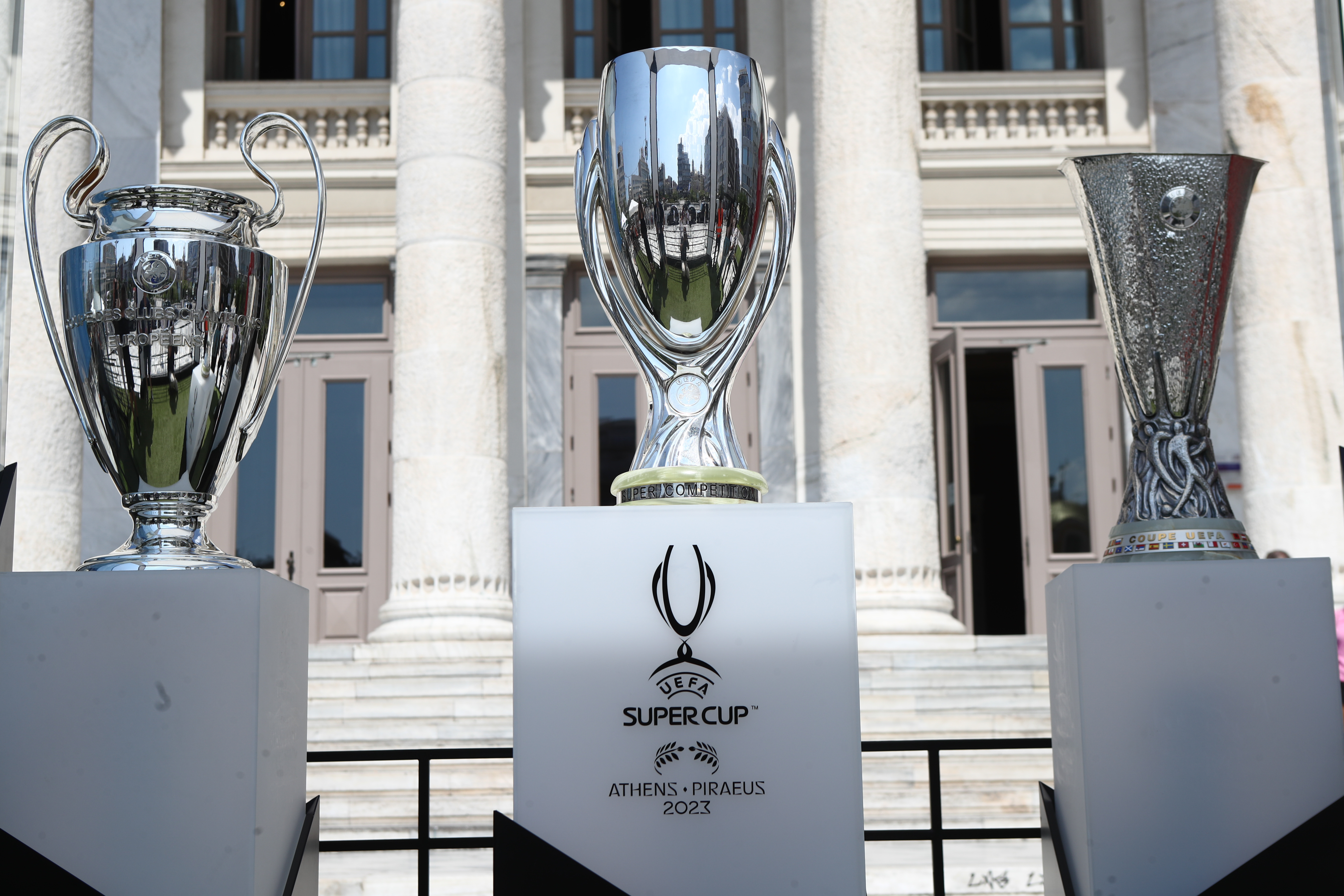 UEFA Super Cup: Σε ρυθμούς «Ζορμπά» χορεύει απόψε όλη η Ευρώπη