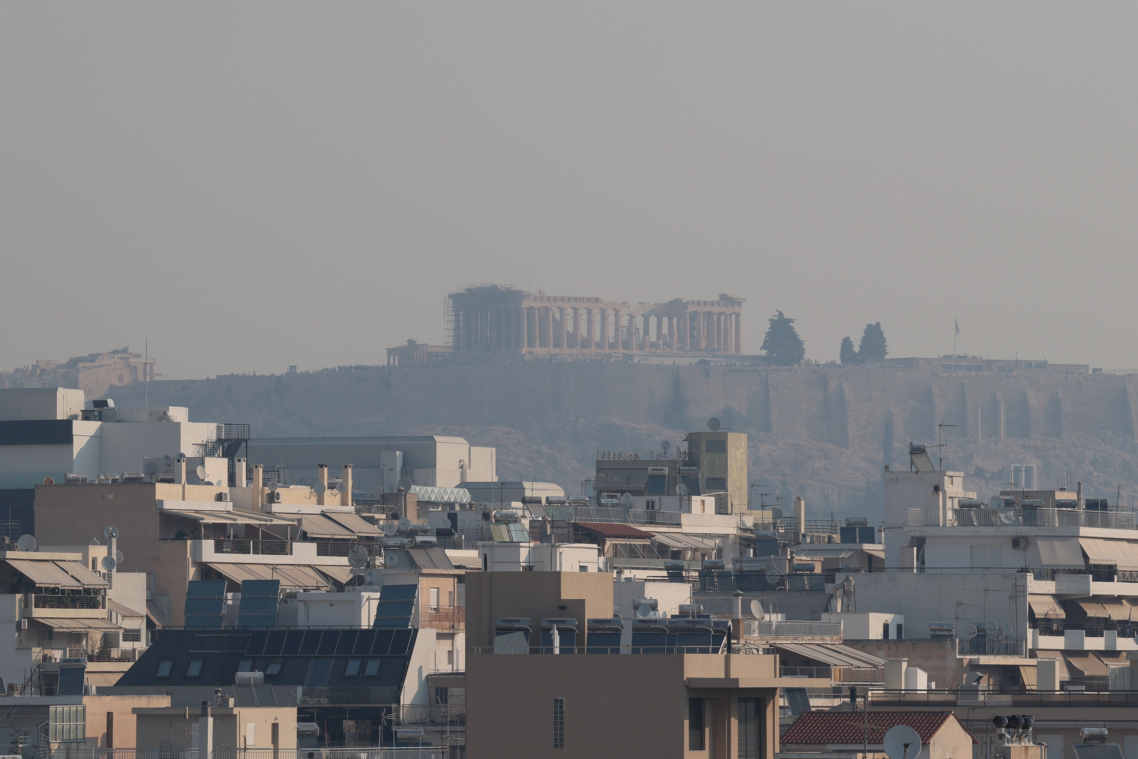 Σύννεφα μόνο από καπνό - Το βίντεο από τον Διεθνή Διαστημικό Σταθμό που δείχνει την ατμόσφαιρα της Ελλάδας μετά τις φωτιές καπνός