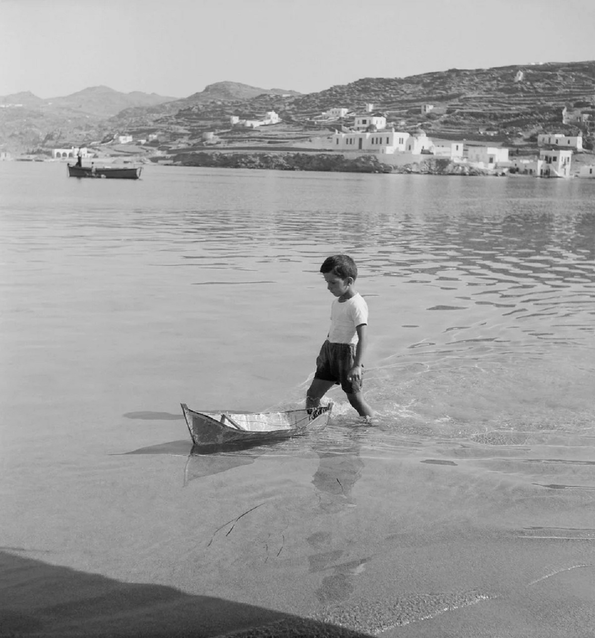Τα καλοκαίρια της αθωότητας του '60, σε Μύκονο, Άνδρο, Πάρο, μέσα από 10 vintage φωτογραφίες Φωτογραφίες