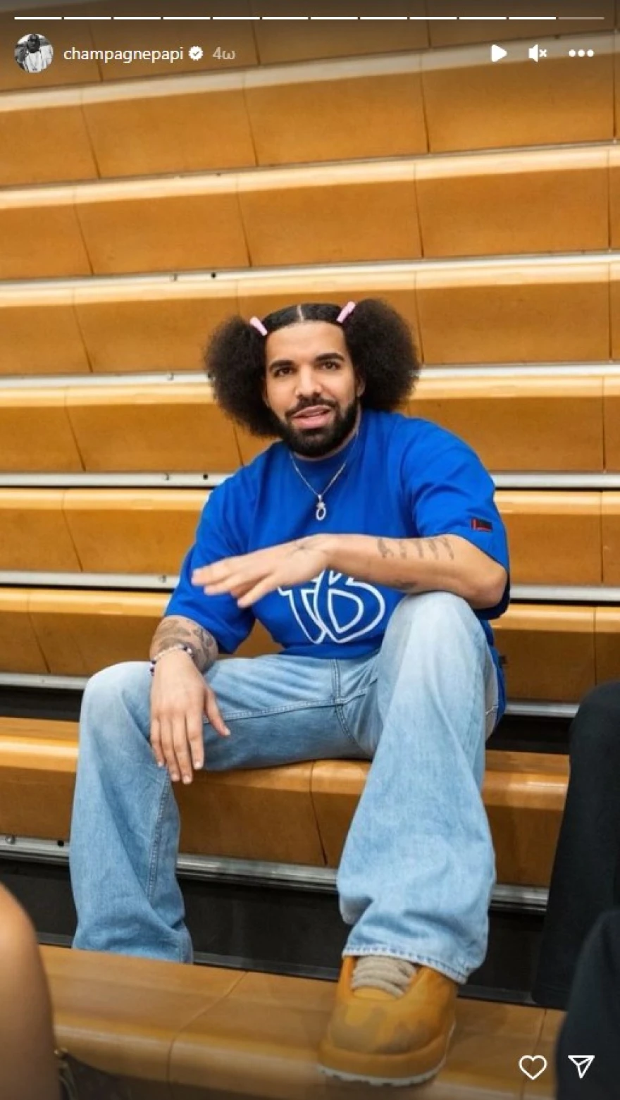 Ήταν μια στιγμή παραφροσύνης: Ο Drake άλλαξε το hairstyle του και έγινε κάτι...που δεν περιγράφεται (pics) Drake