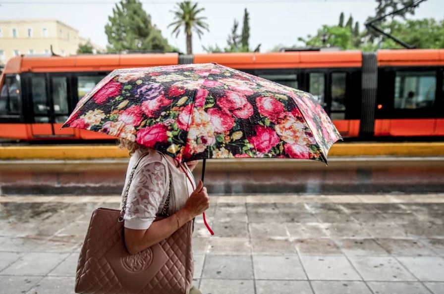 Μαρουσάκης: Έρχεται διαταραχή από την Κεντρική Ευρώπη – Αναμένονται βροχές και πτώση της θερμοκρασίας